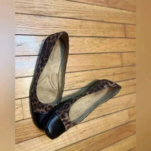 Naturalizer N5 Comfort Shoes Loafers Women’s 7.5 animal Print Casual Office wear